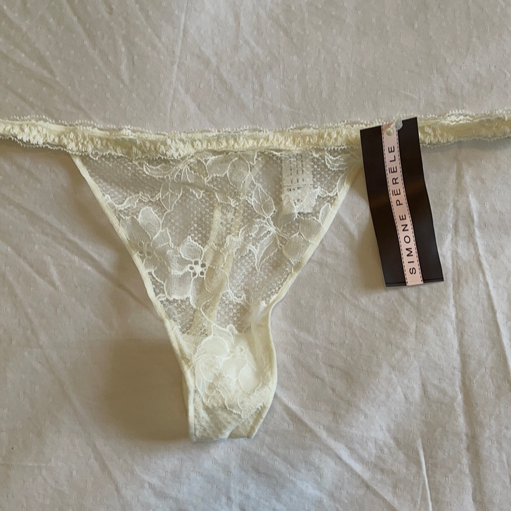 COPY - Simone Perele Avant Premiere Lace Thong